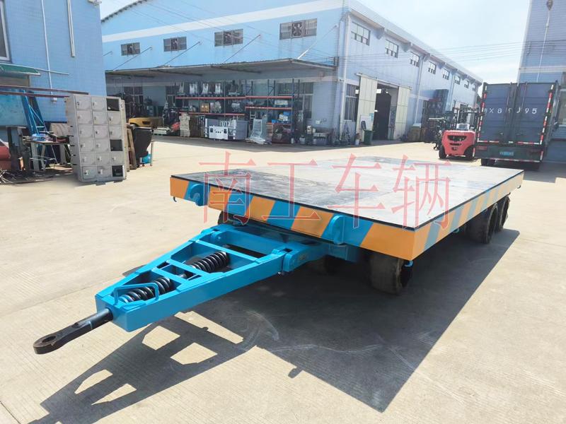 45吨重型安博app(中国)官方网站 无动力牵引全挂拖车铺橡胶板