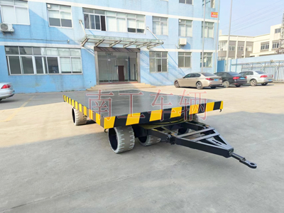 30吨重型安博app(中国)官方网站 环保实心轮胎1I.jpg